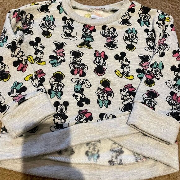 Disney Minnie Sweater Bundle - Size 18M - Picture 5 of 9